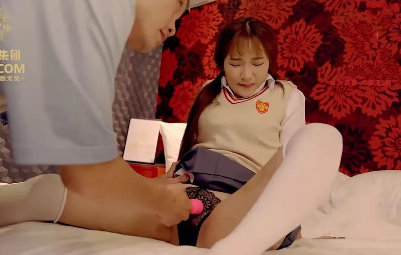 Nàng nhỏ dùng thân thế chấp tài sản cho bố vay tiền bọn xã hội đen